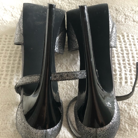 Silver Platform shoes heels size 6-CAN BE FREE GIFT WITH PURCHASE FROM MY CLOSET - Picture 4 of 4